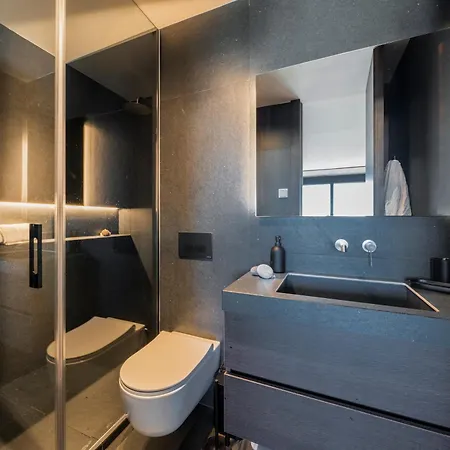 Luxury 3bed Penthouse By Ski Slope - *